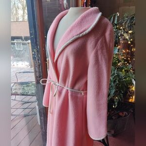 VTG 50s Montgomery Ward Misses Long Robe M Pink Fuzzy Satin Trim Tie Belt READ